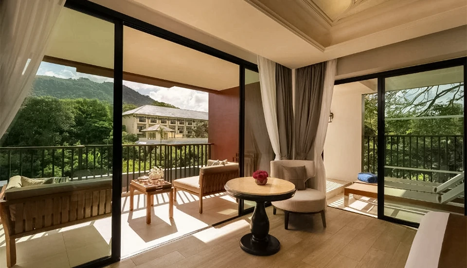 هتل آویستا گرند کارون ام گالری پوکت